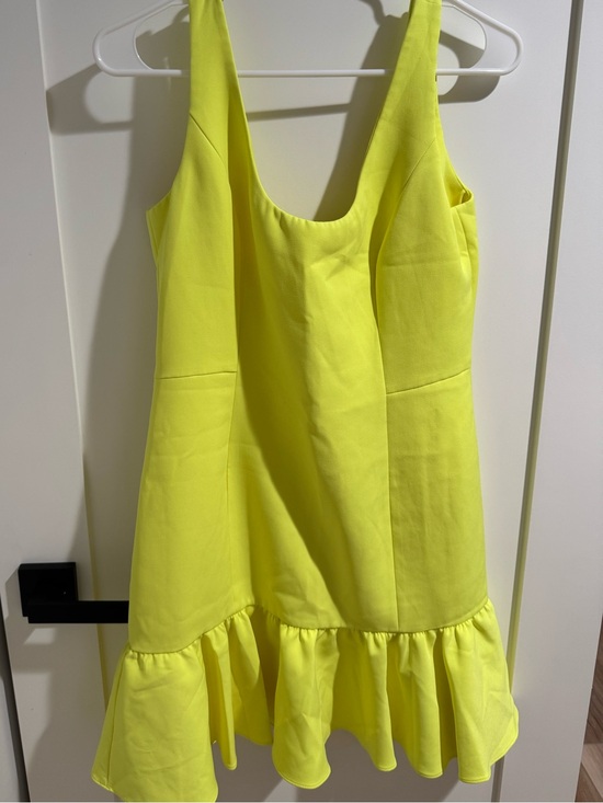 Milly Dresses & Skirts - Milly Neon Yellow Ruffled Midi Dress